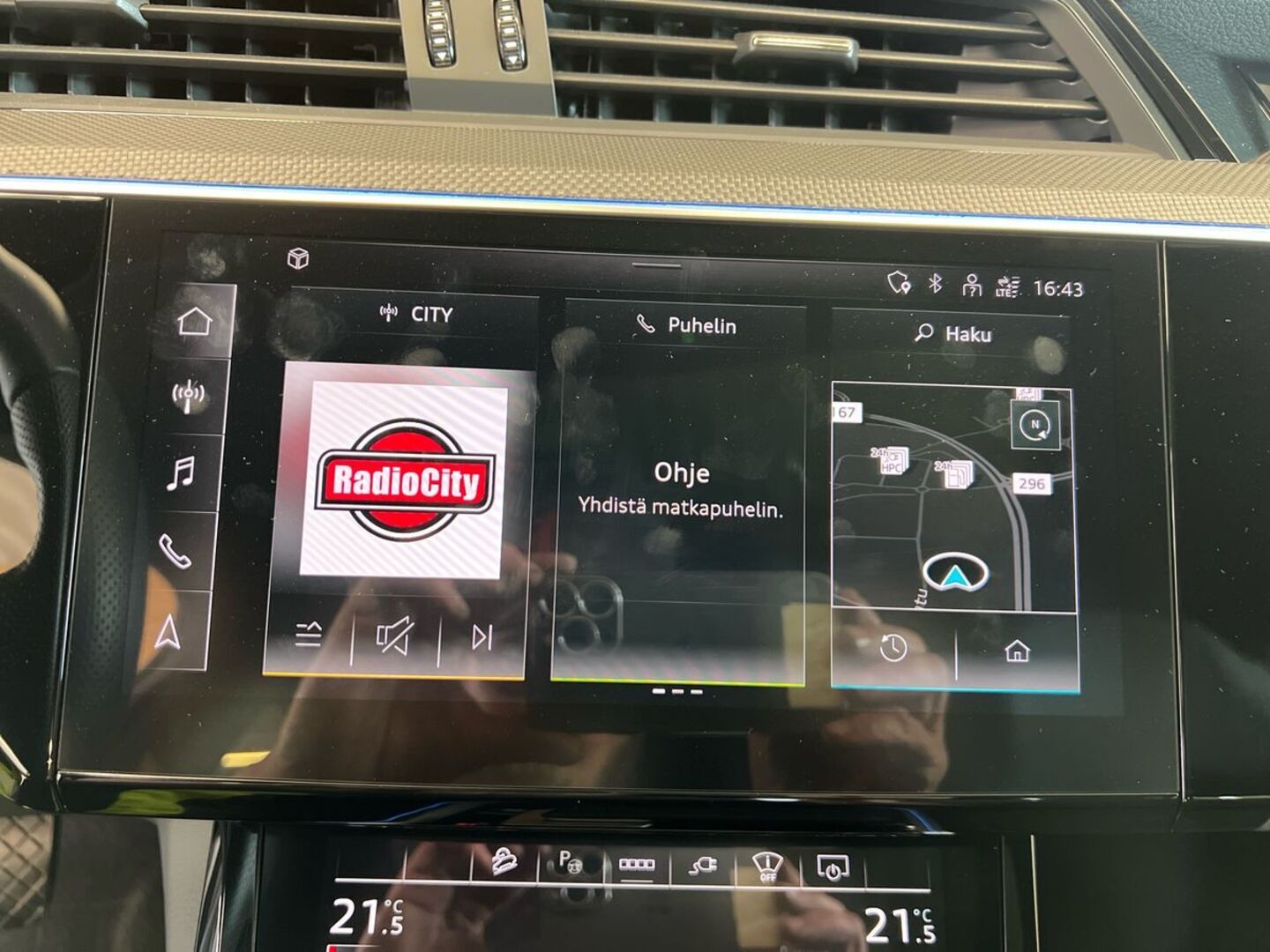 AUDI e-tron 2023