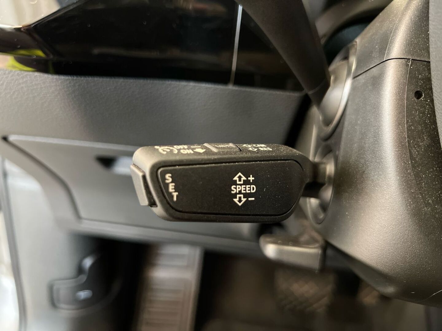 AUDI e-tron 2023
