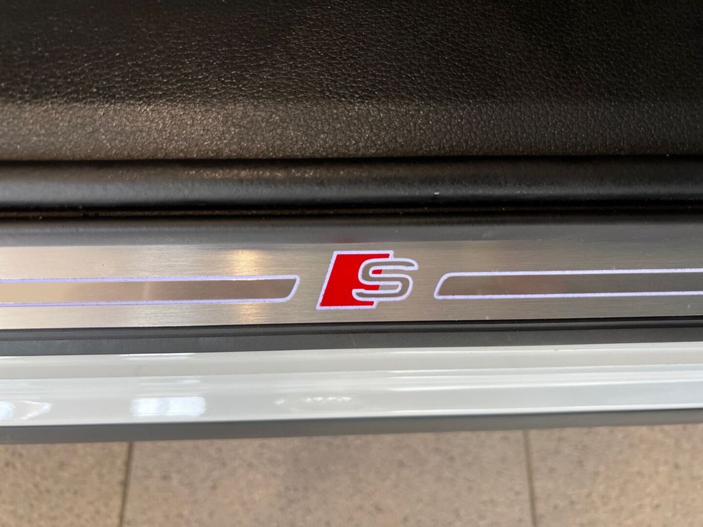 AUDI e-tron 2023