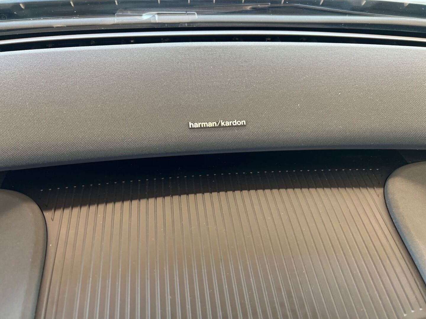 VOLVO EX30 2024