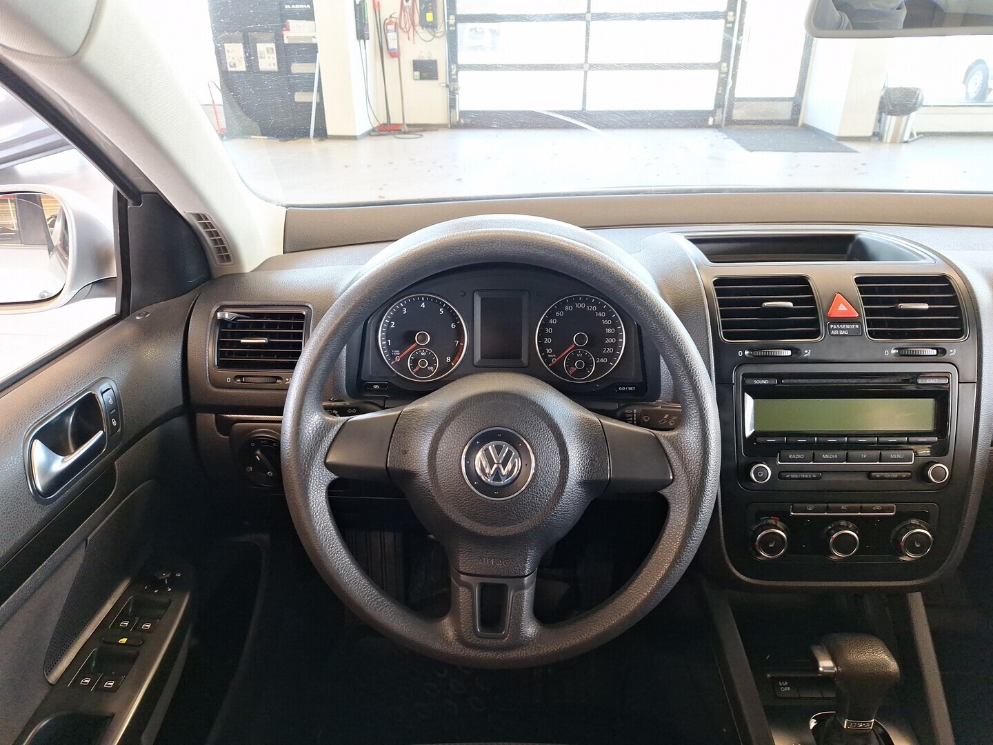 VOLKSWAGEN Jetta 2009