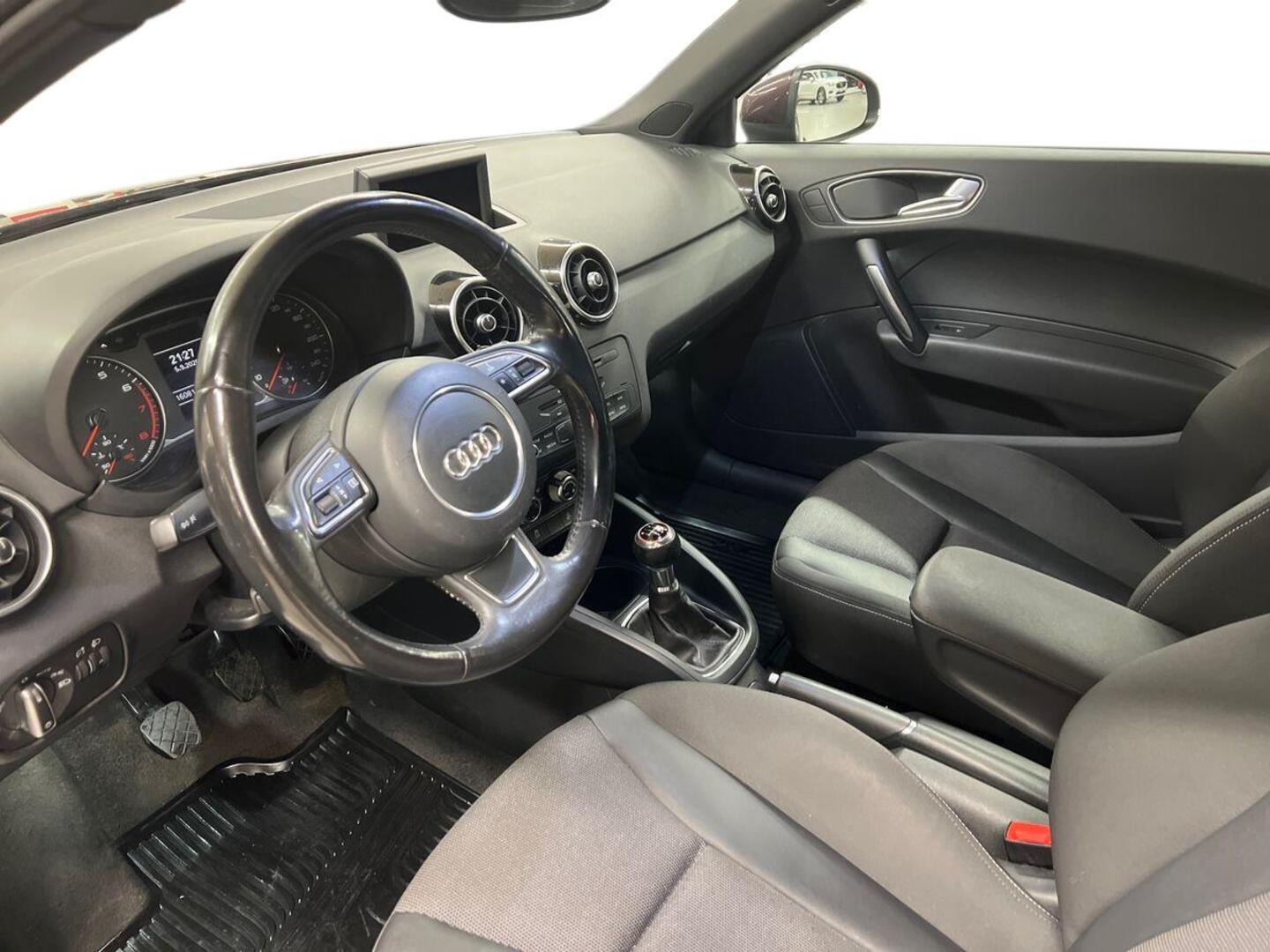 AUDI A1 7