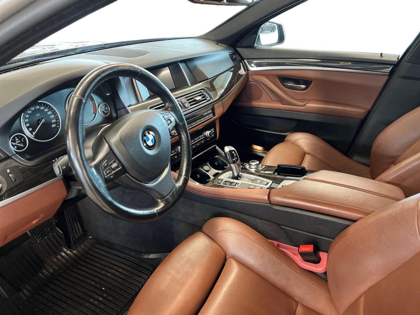 BMW 520 2014