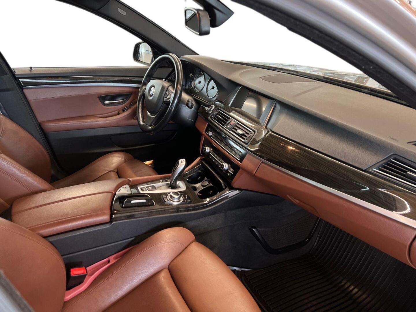 BMW 520 2014
