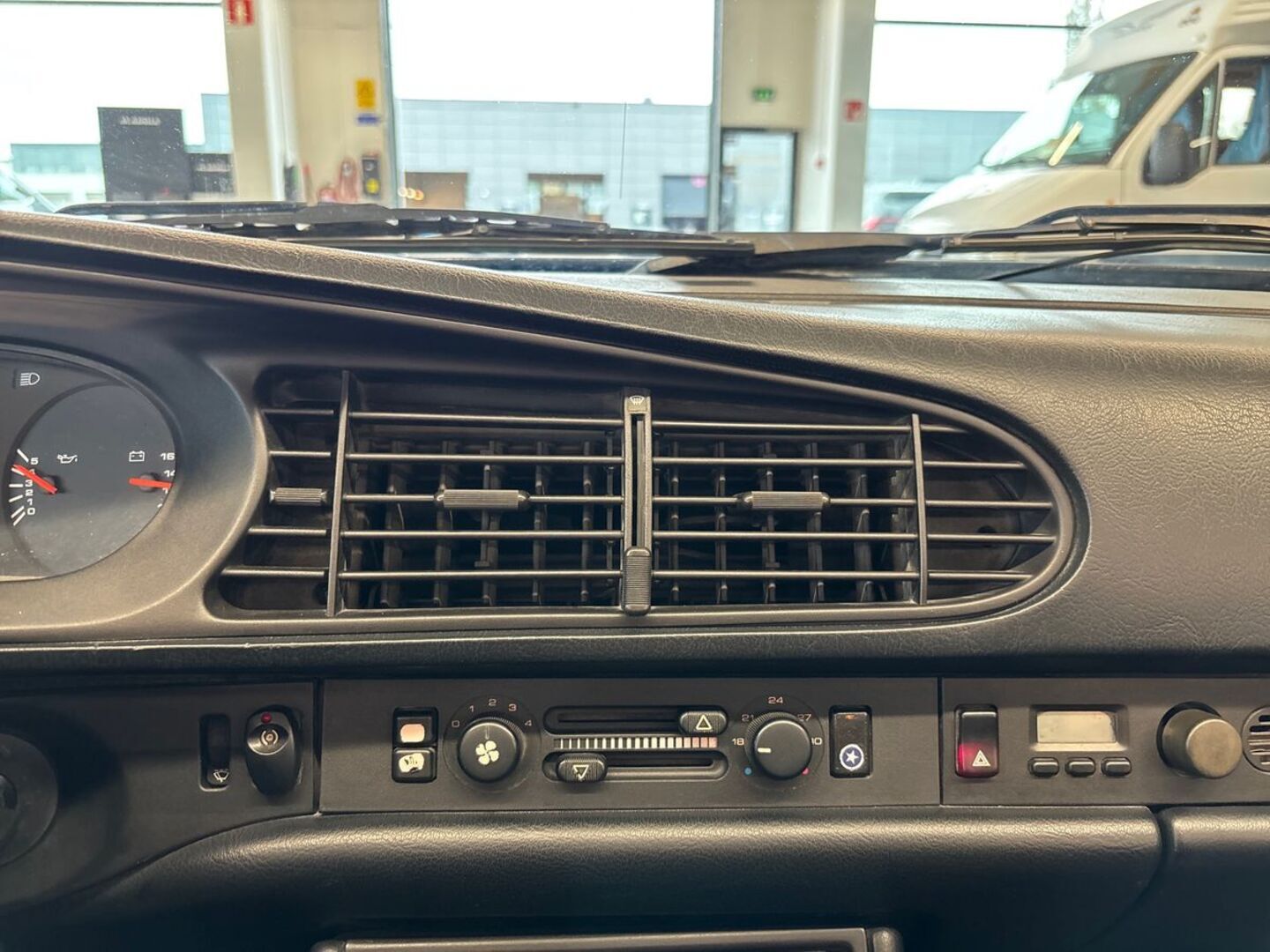 PORSCHE 944 1991