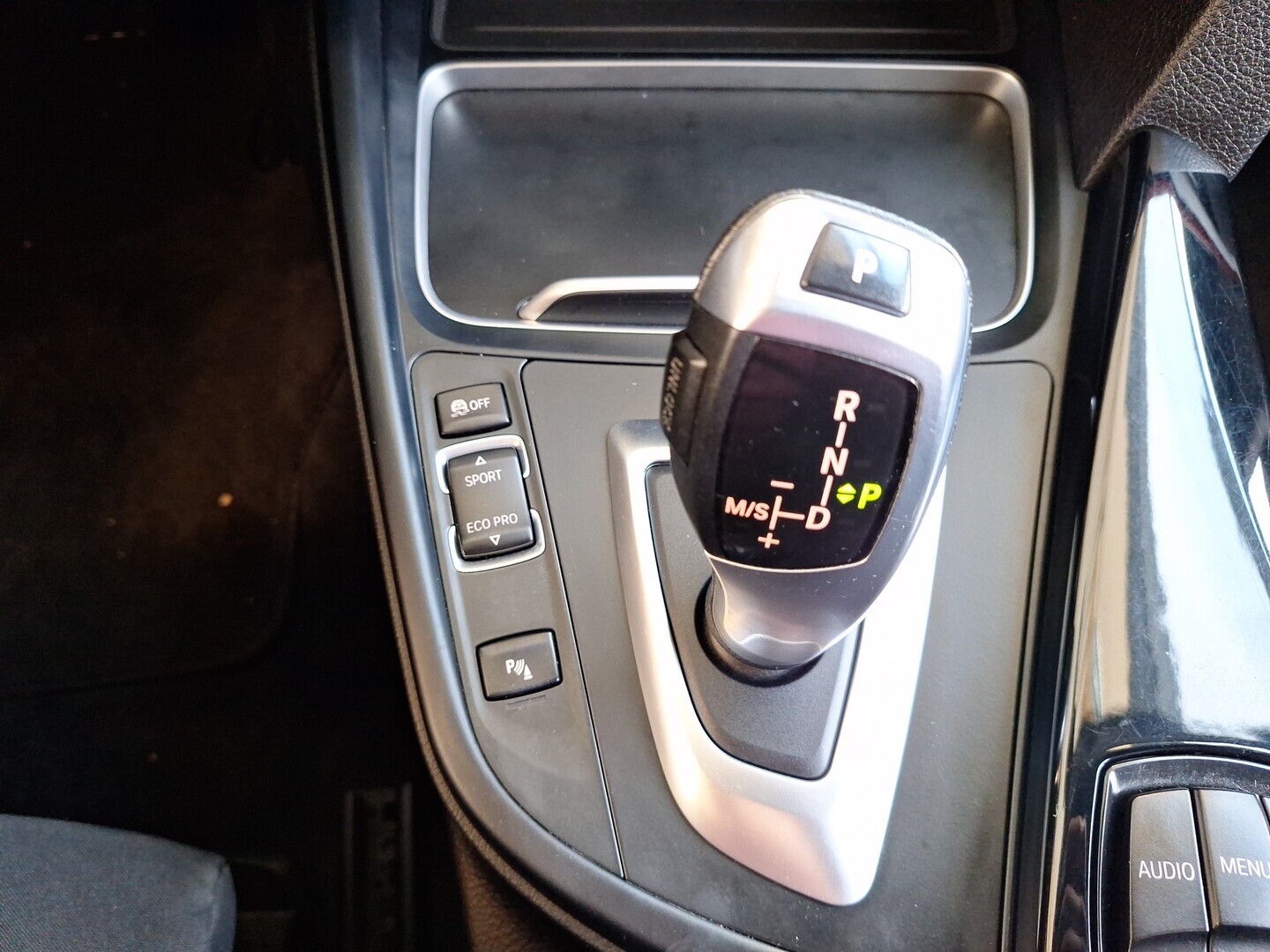 BMW 320 Gran Turismo 2016