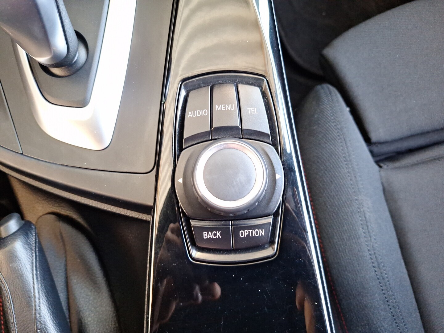 BMW 320 Gran Turismo 2016