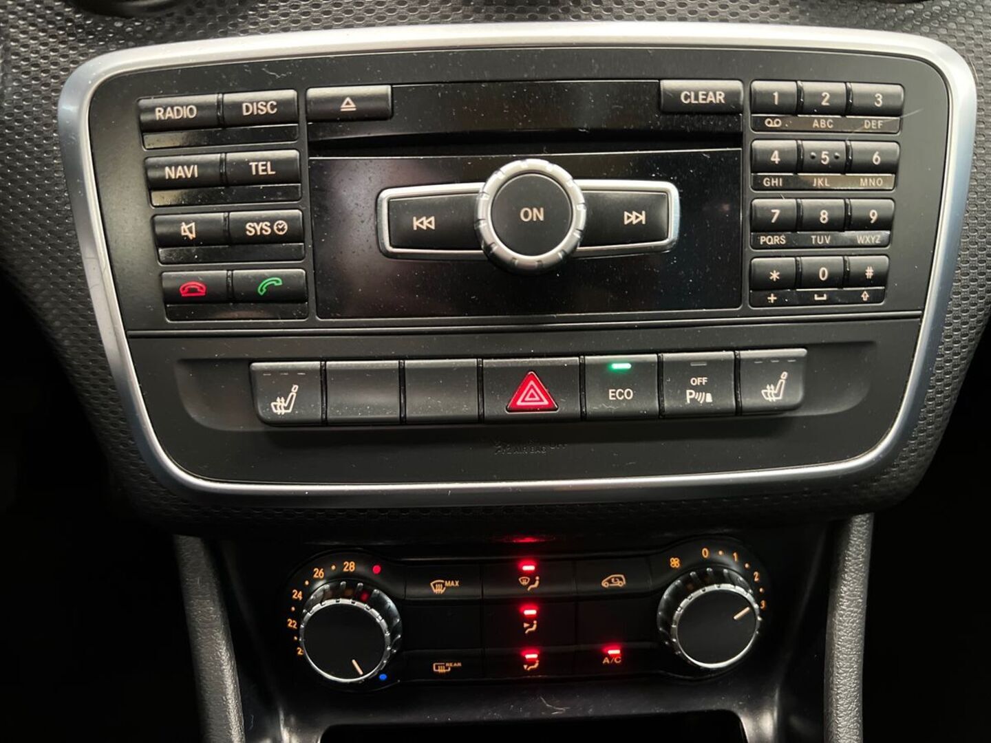 MERCEDES-BENZ A 2013