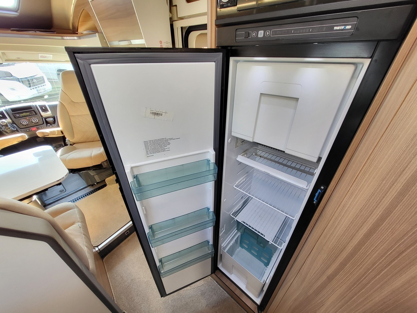 ADRIA Matrix Axess 670 SC 2019