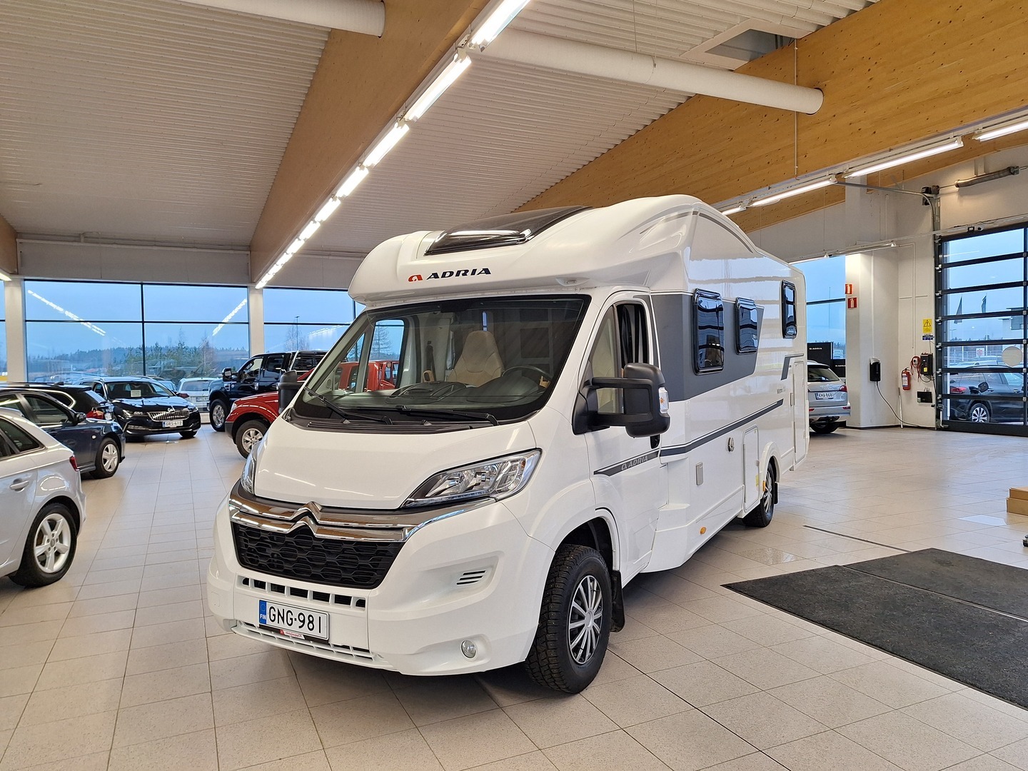 ADRIA Matrix Axess 670 SC 2019