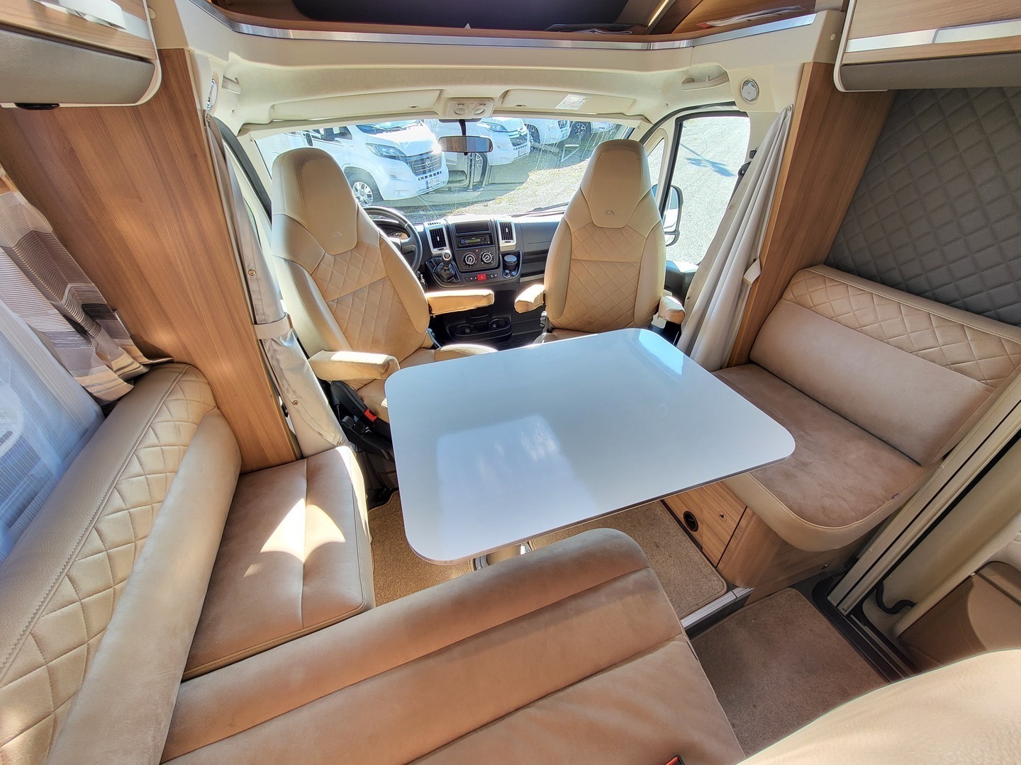 ADRIA Matrix Axess 670 SC 2019