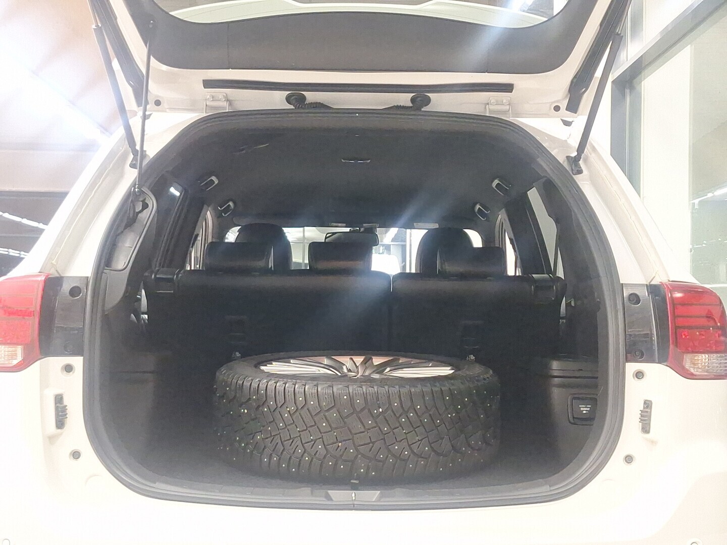 MITSUBISHI Outlander PHEV 2019