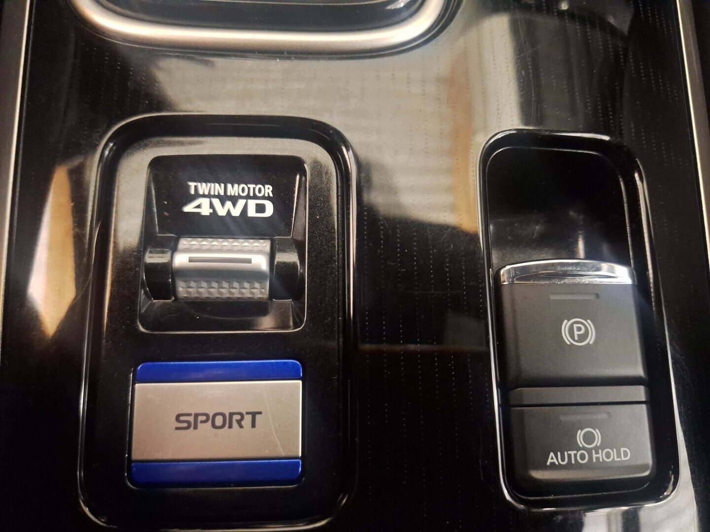 MITSUBISHI Outlander PHEV 2019