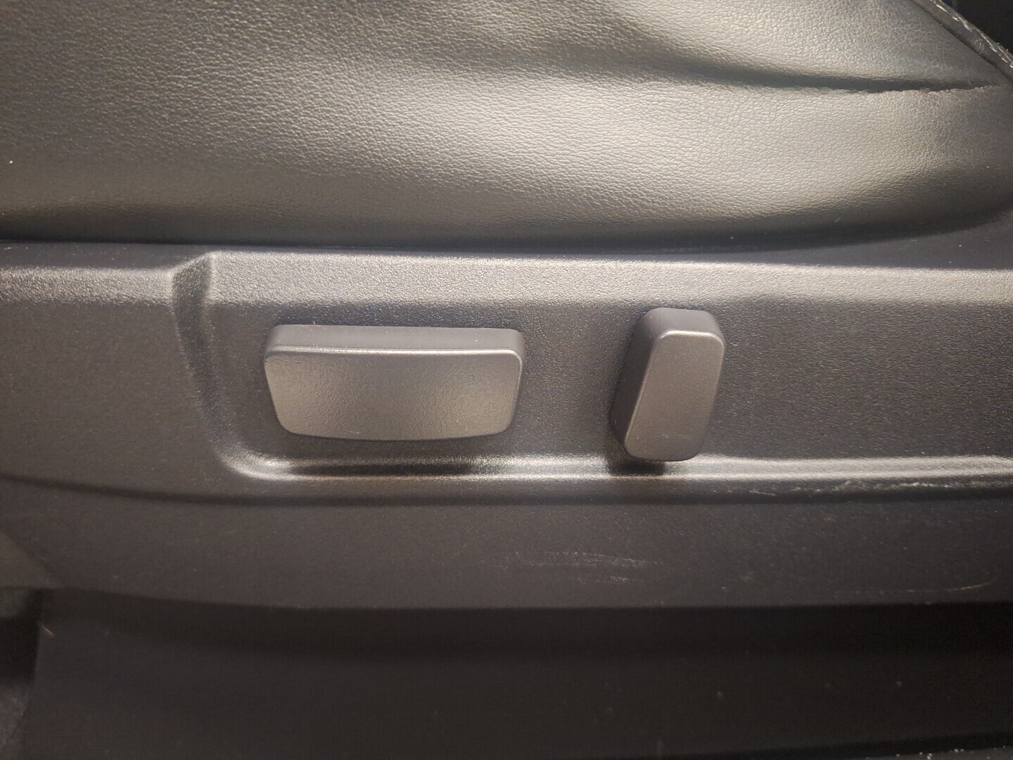 MITSUBISHI Outlander PHEV 2019