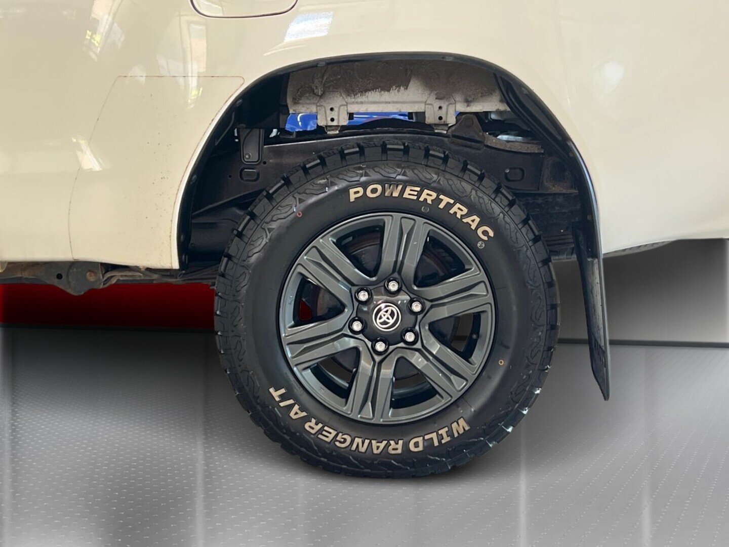 TOYOTA Hilux 2021