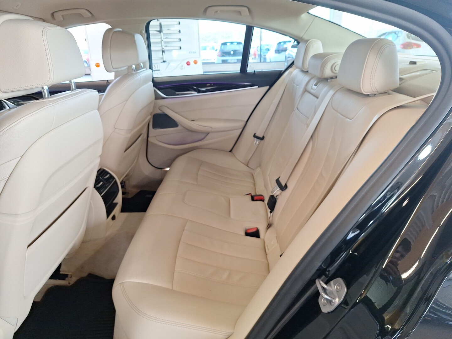 BMW 530 2019