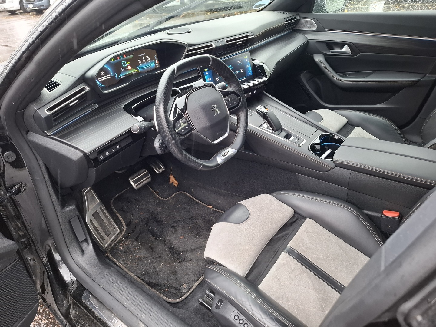 PEUGEOT 508 2020