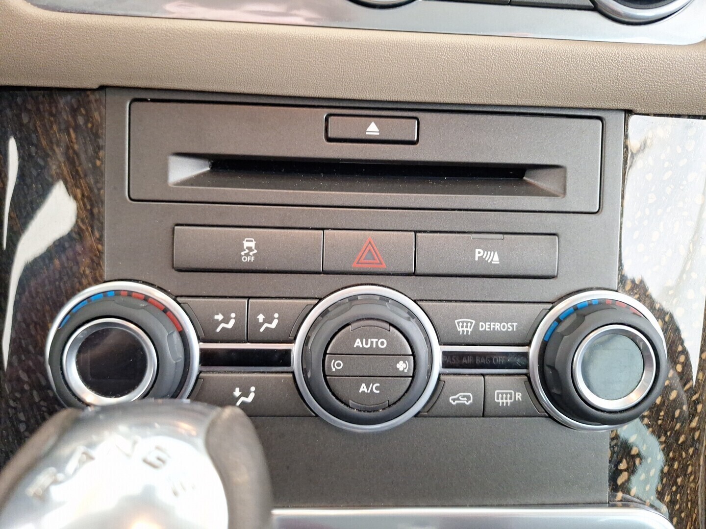 LAND ROVER RANGE ROVER SPORT 2011