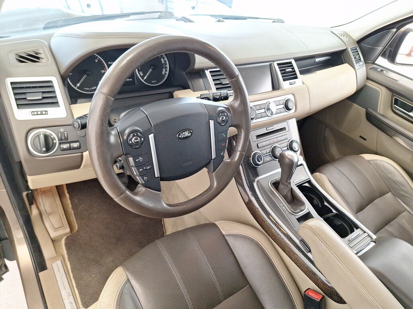 LAND ROVER RANGE ROVER SPORT 2011