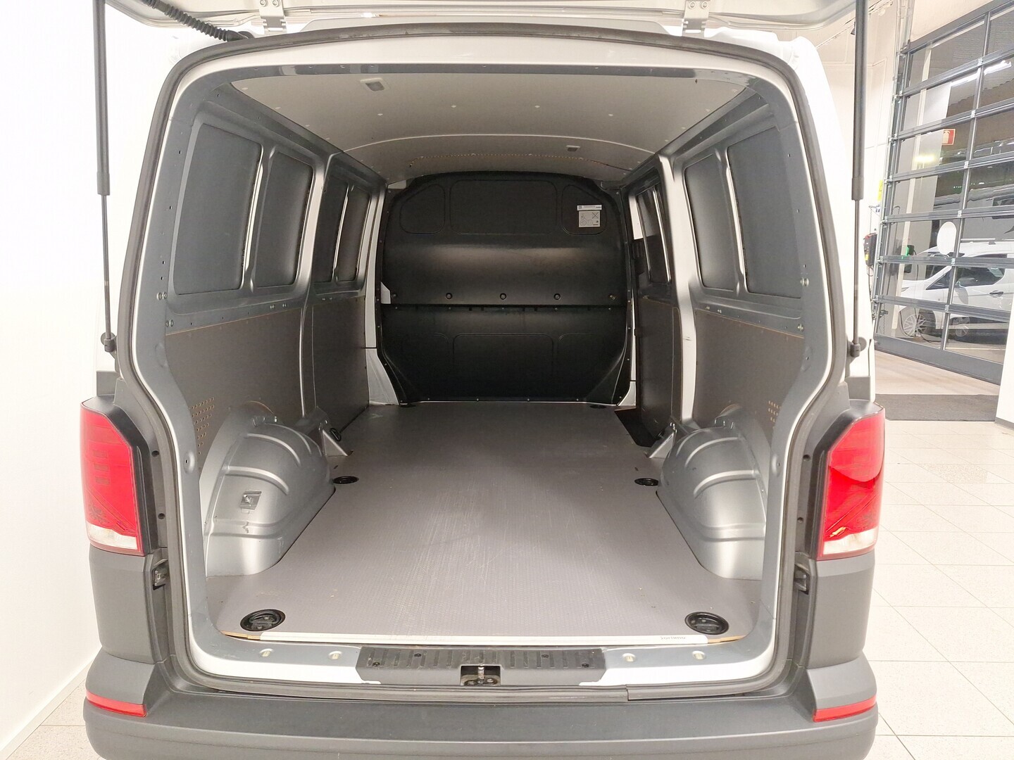 VOLKSWAGEN Transporter 2021