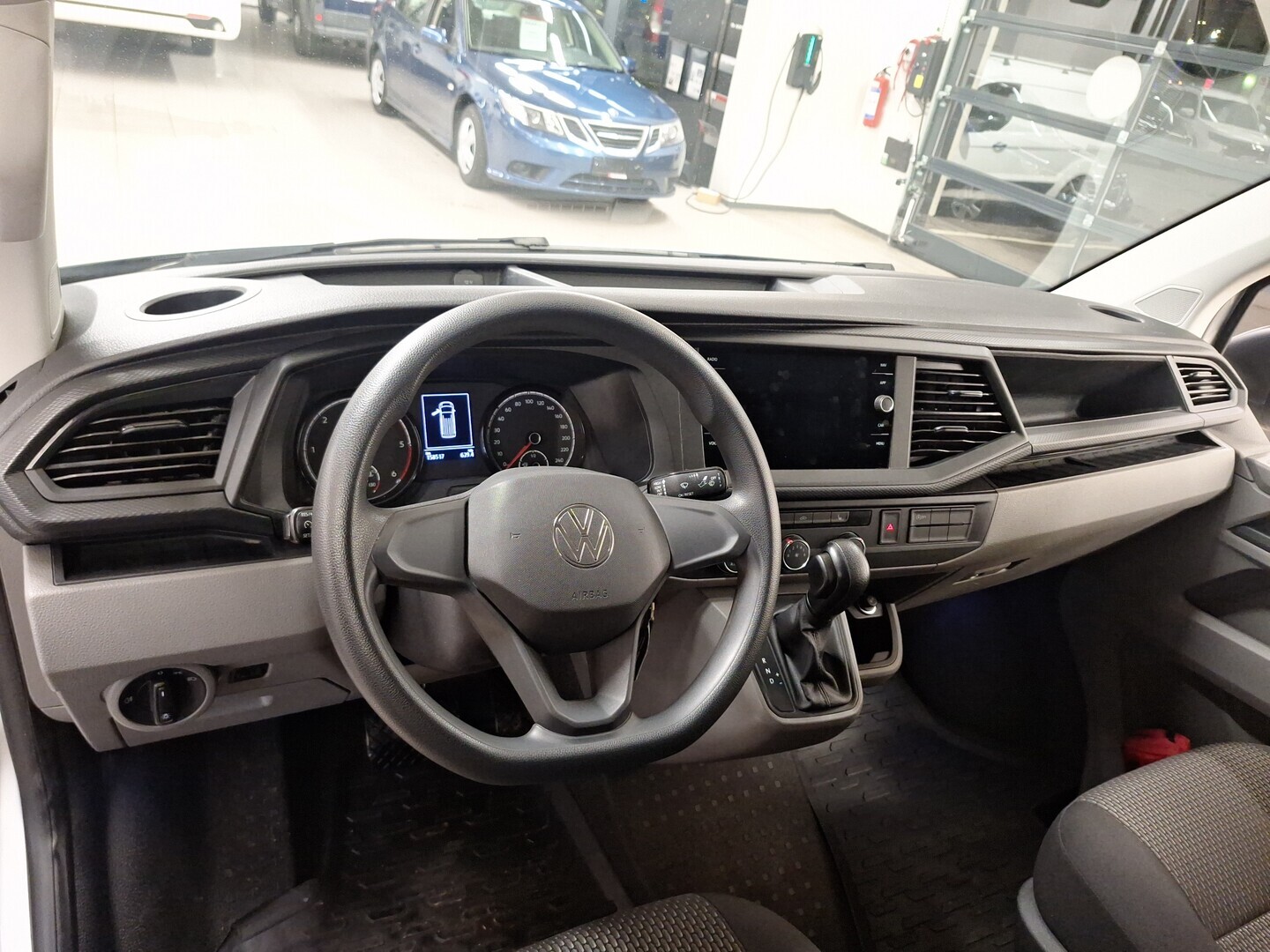 VOLKSWAGEN Transporter 2021