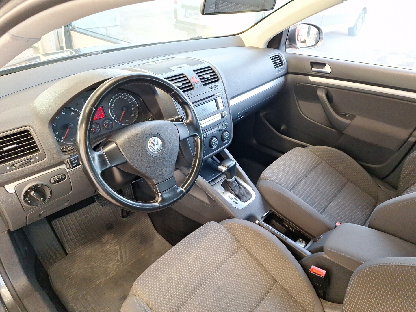 VOLKSWAGEN Jetta 2007