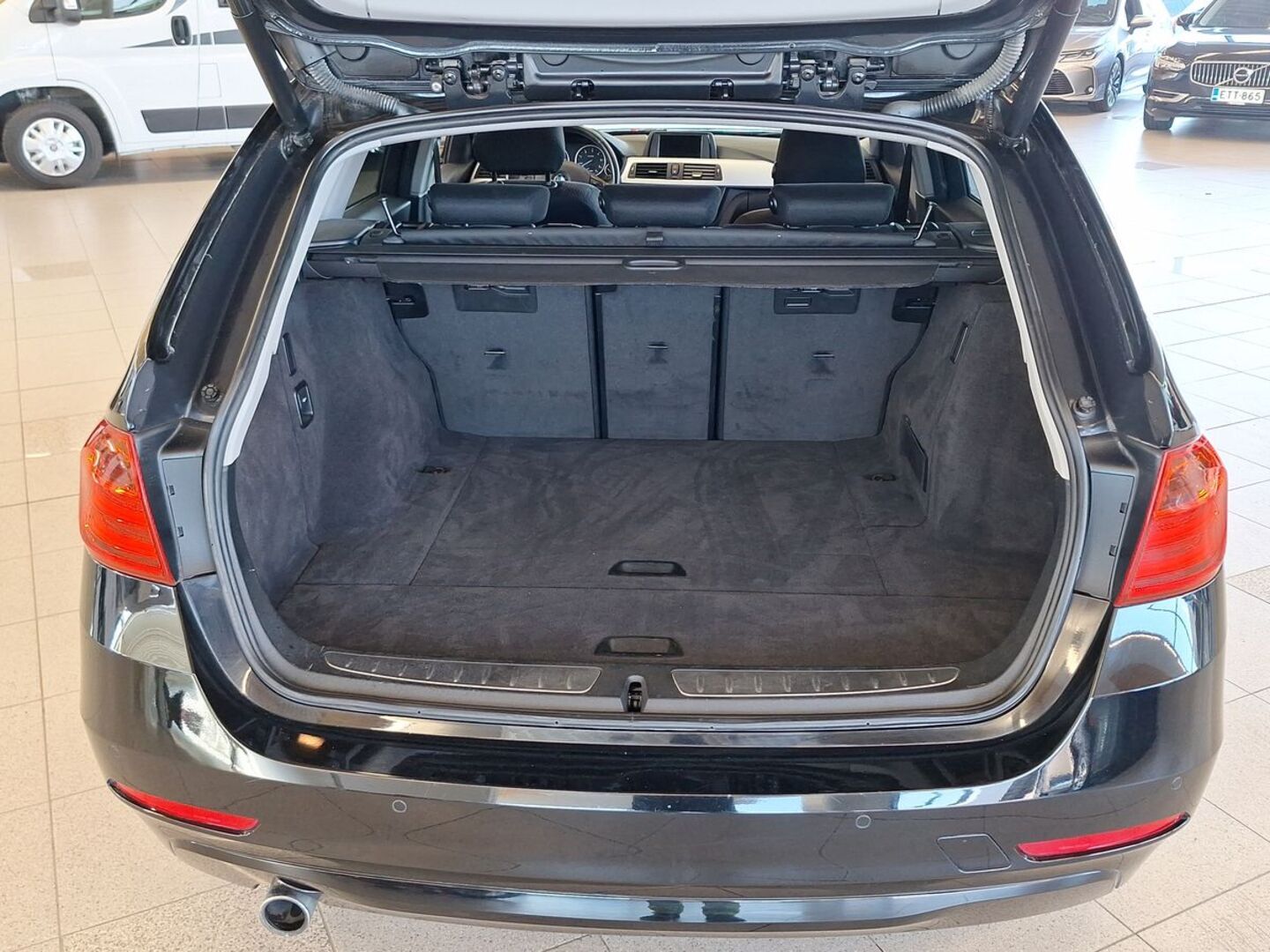 BMW 320 2012