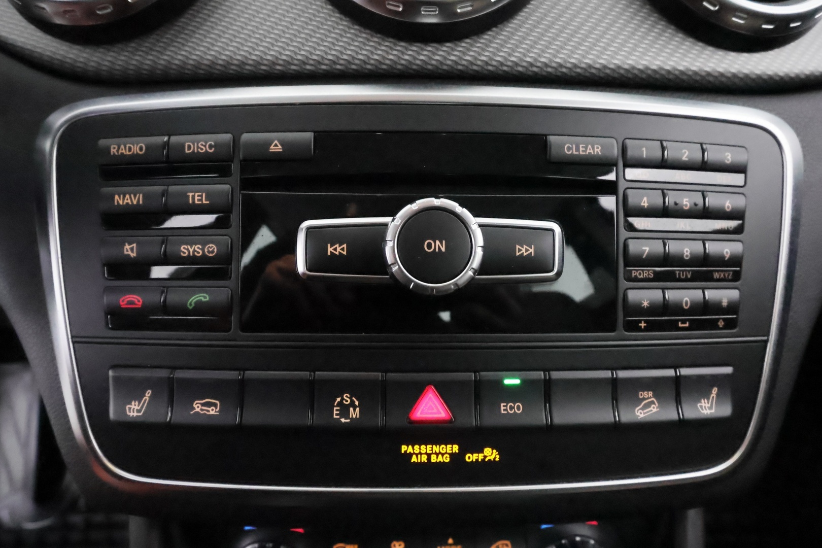 MERCEDES-BENZ GLA 2015