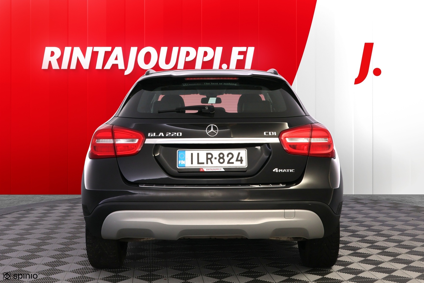 MERCEDES-BENZ GLA 2015