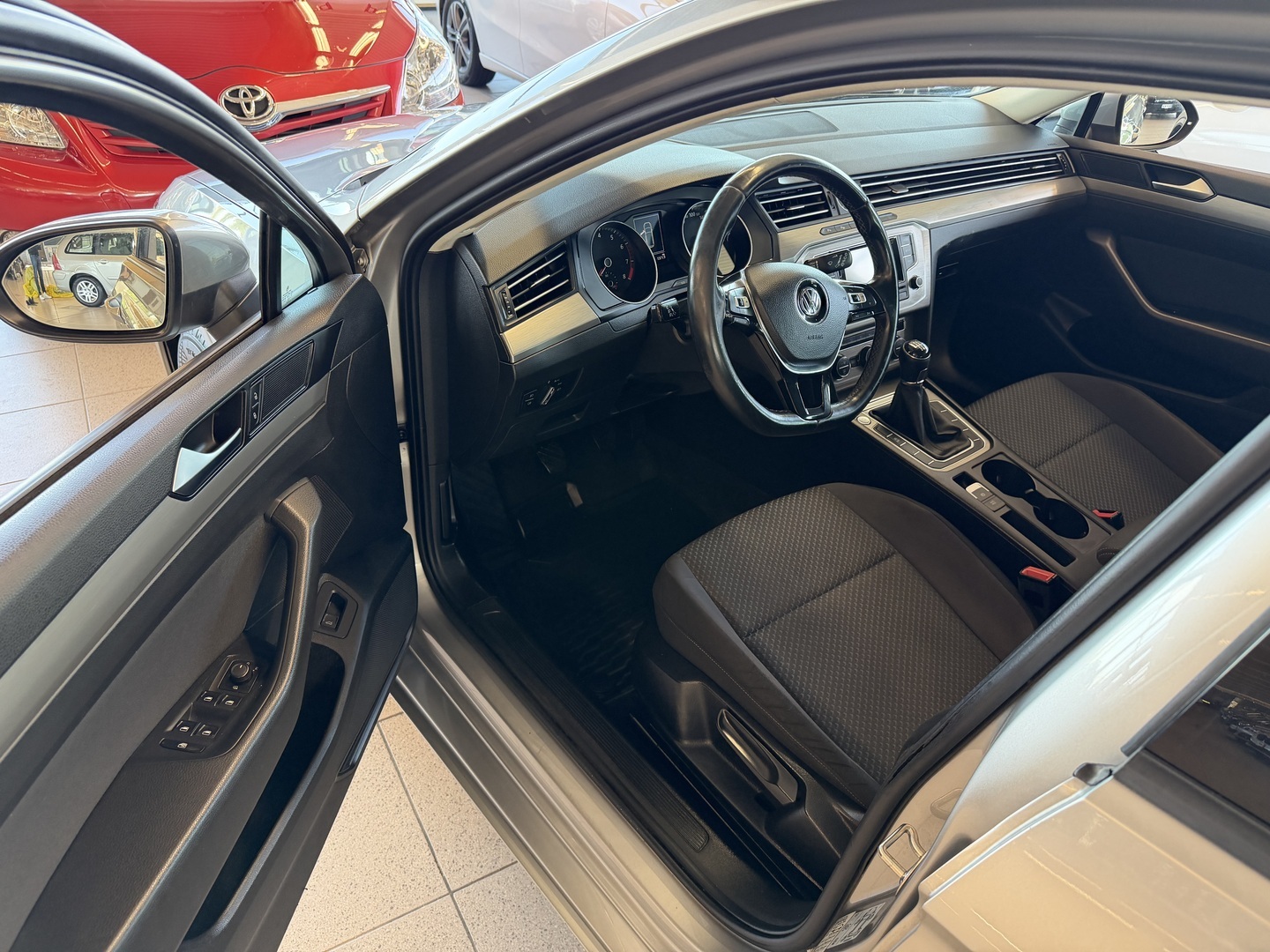 VOLKSWAGEN Passat 2015