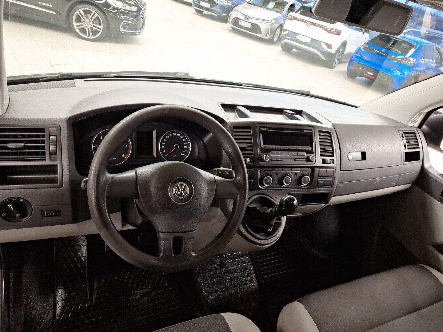 VOLKSWAGEN Transporter 2014