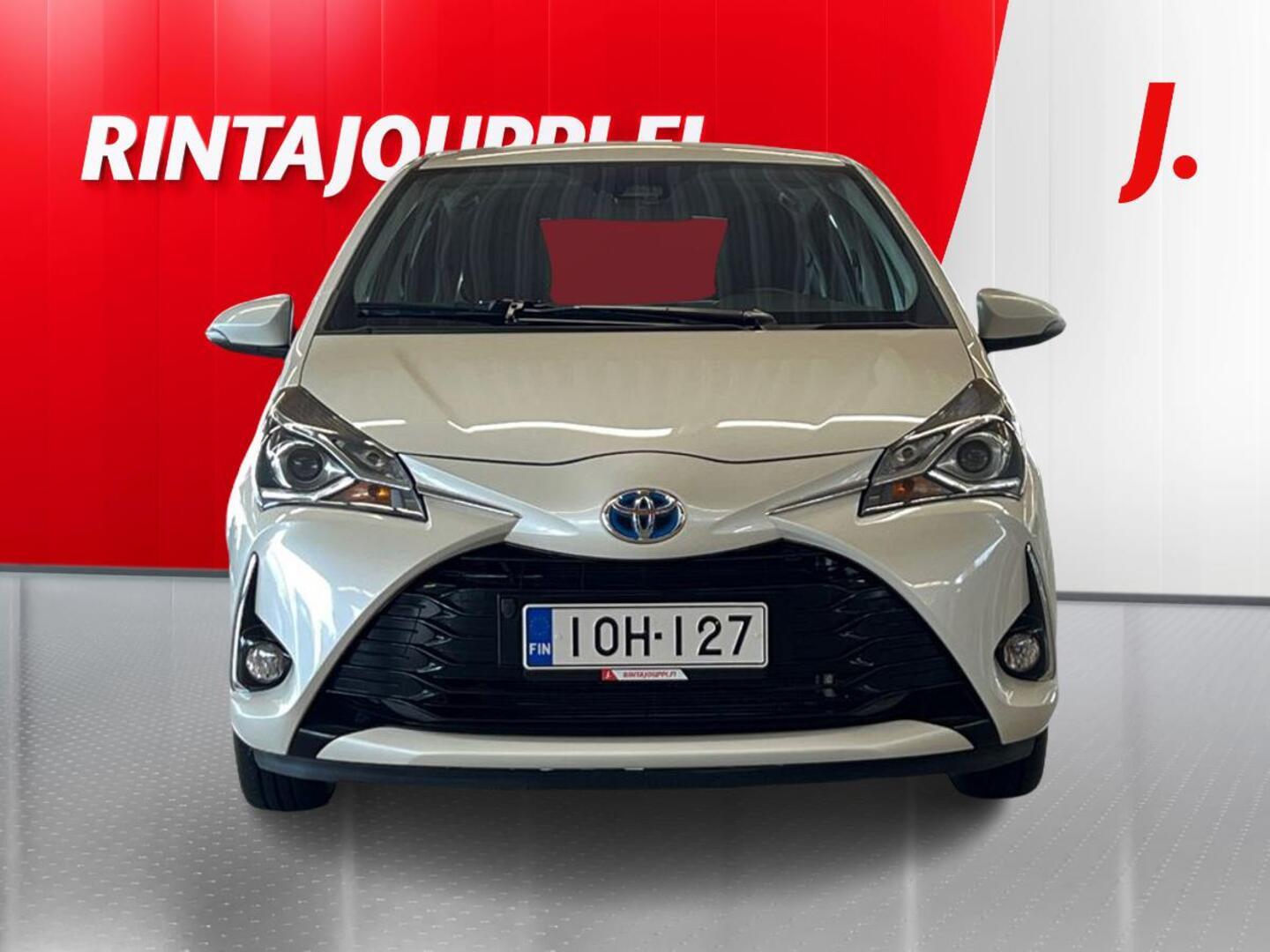 TOYOTA Yaris 2018