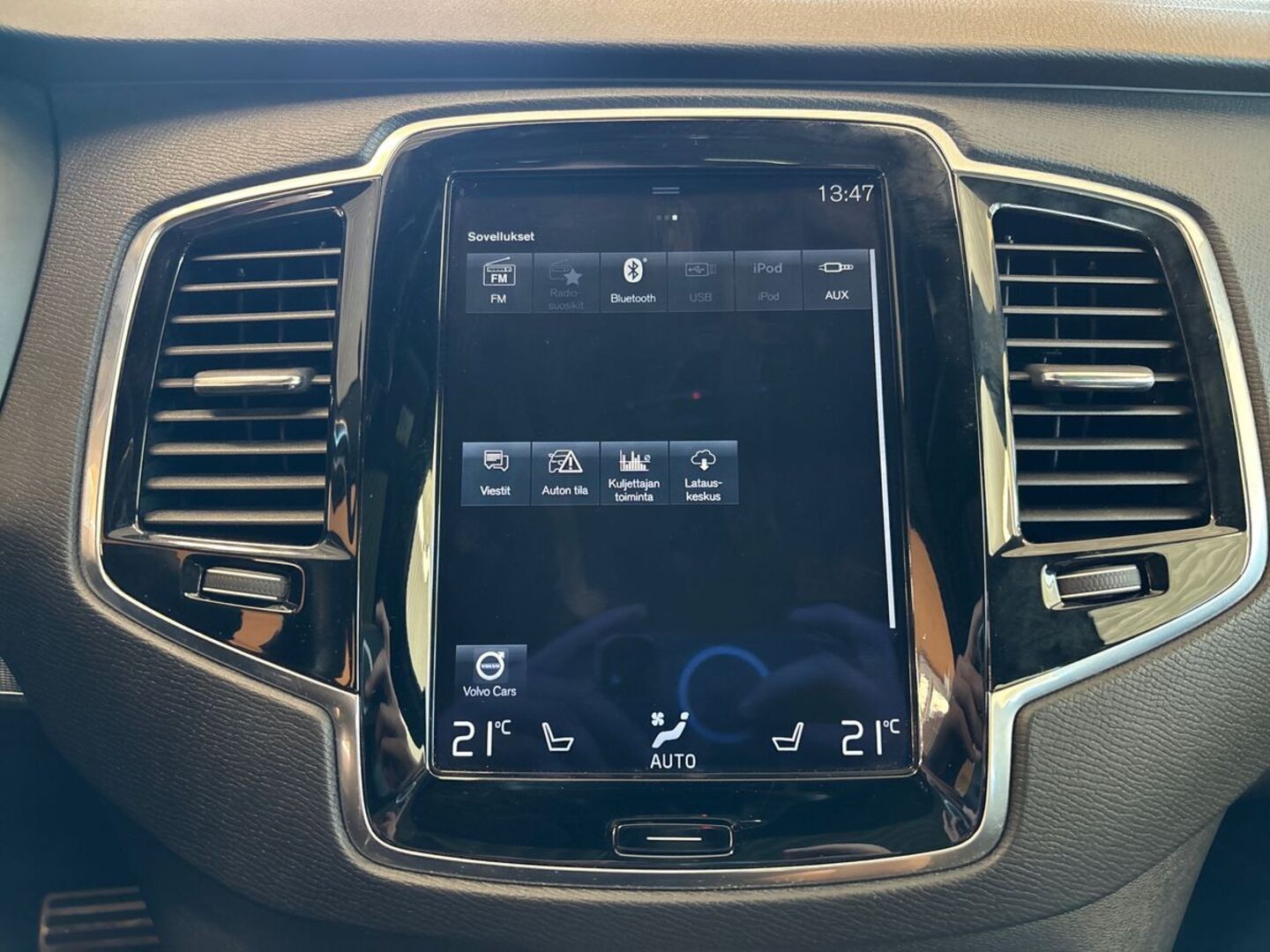 VOLVO XC90 24