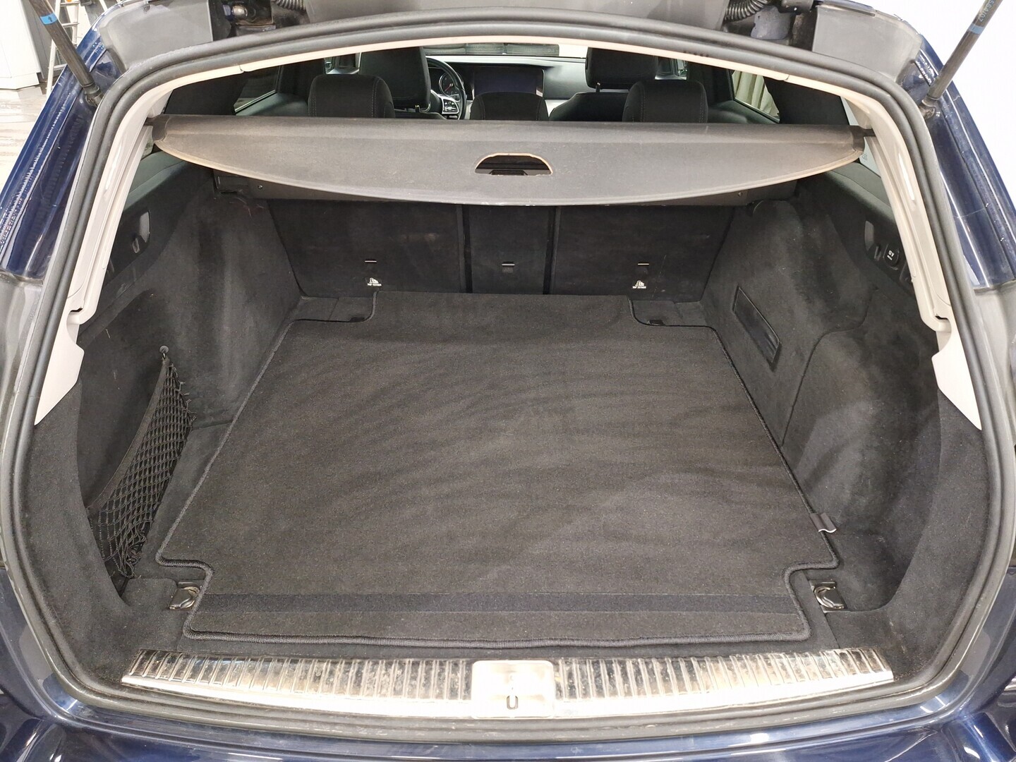 MERCEDES-BENZ E 2018