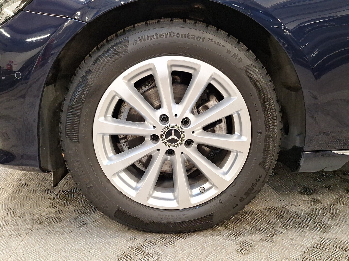 MERCEDES-BENZ E 2018