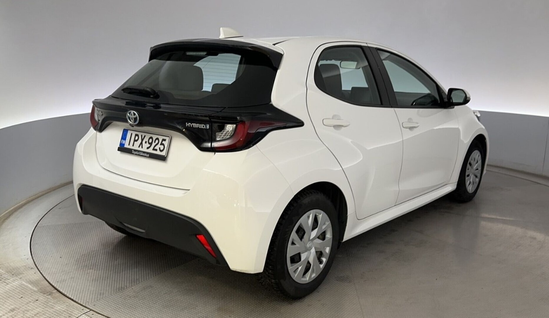 TOYOTA Yaris 2022