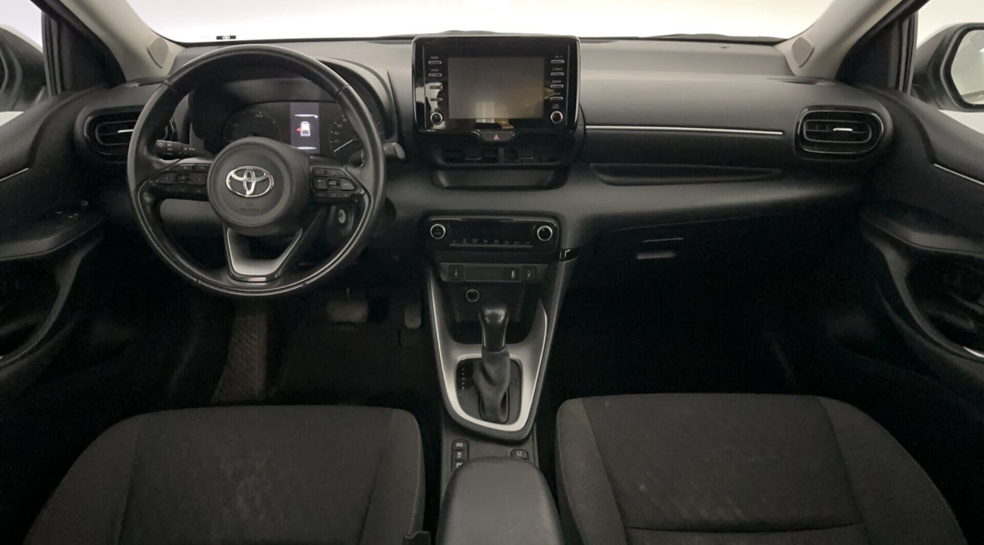 TOYOTA Yaris 2022
