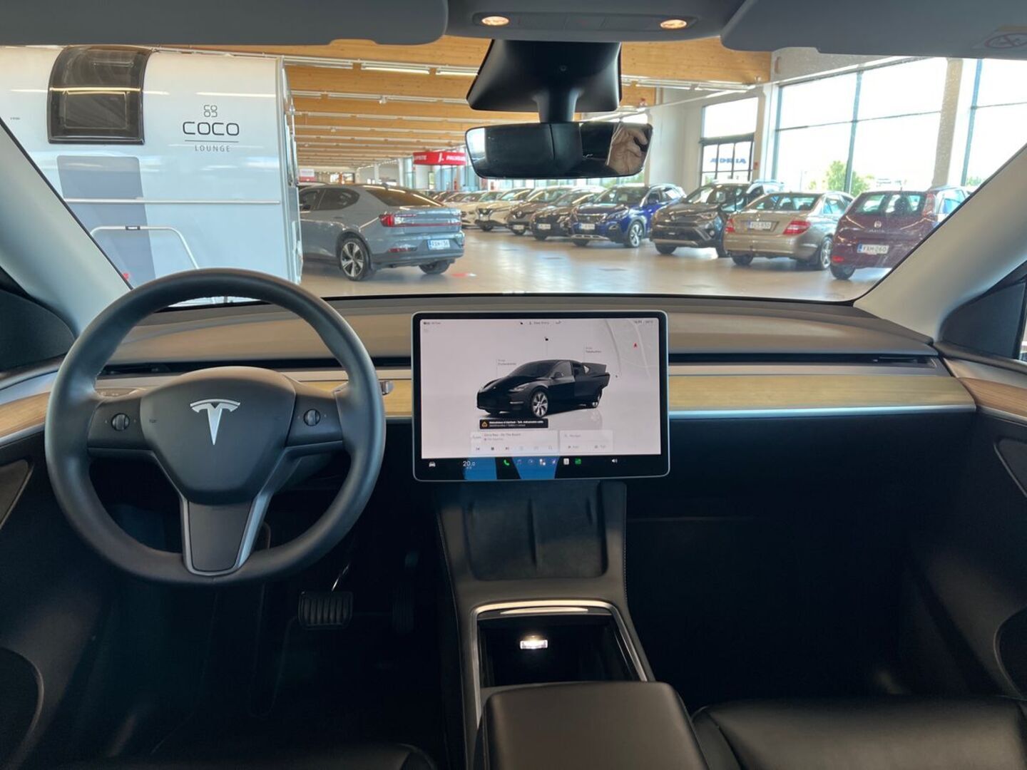 TESLA Model Y 2023