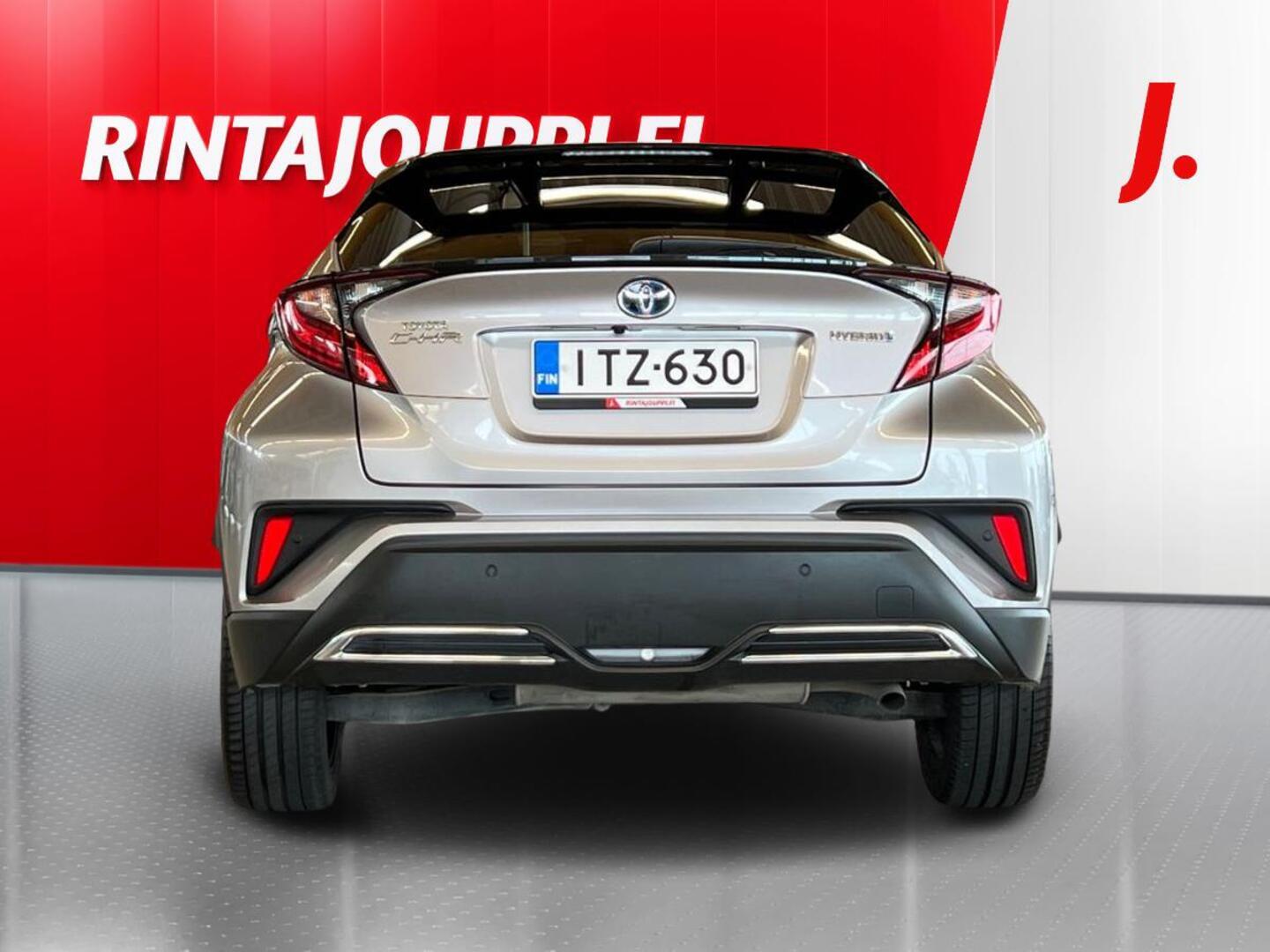 TOYOTA C-HR 5