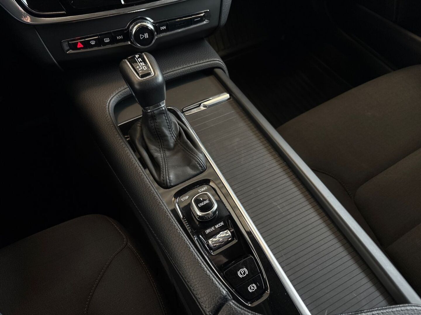 VOLVO V90 2017