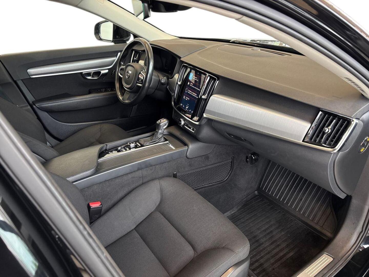 VOLVO V90 2017
