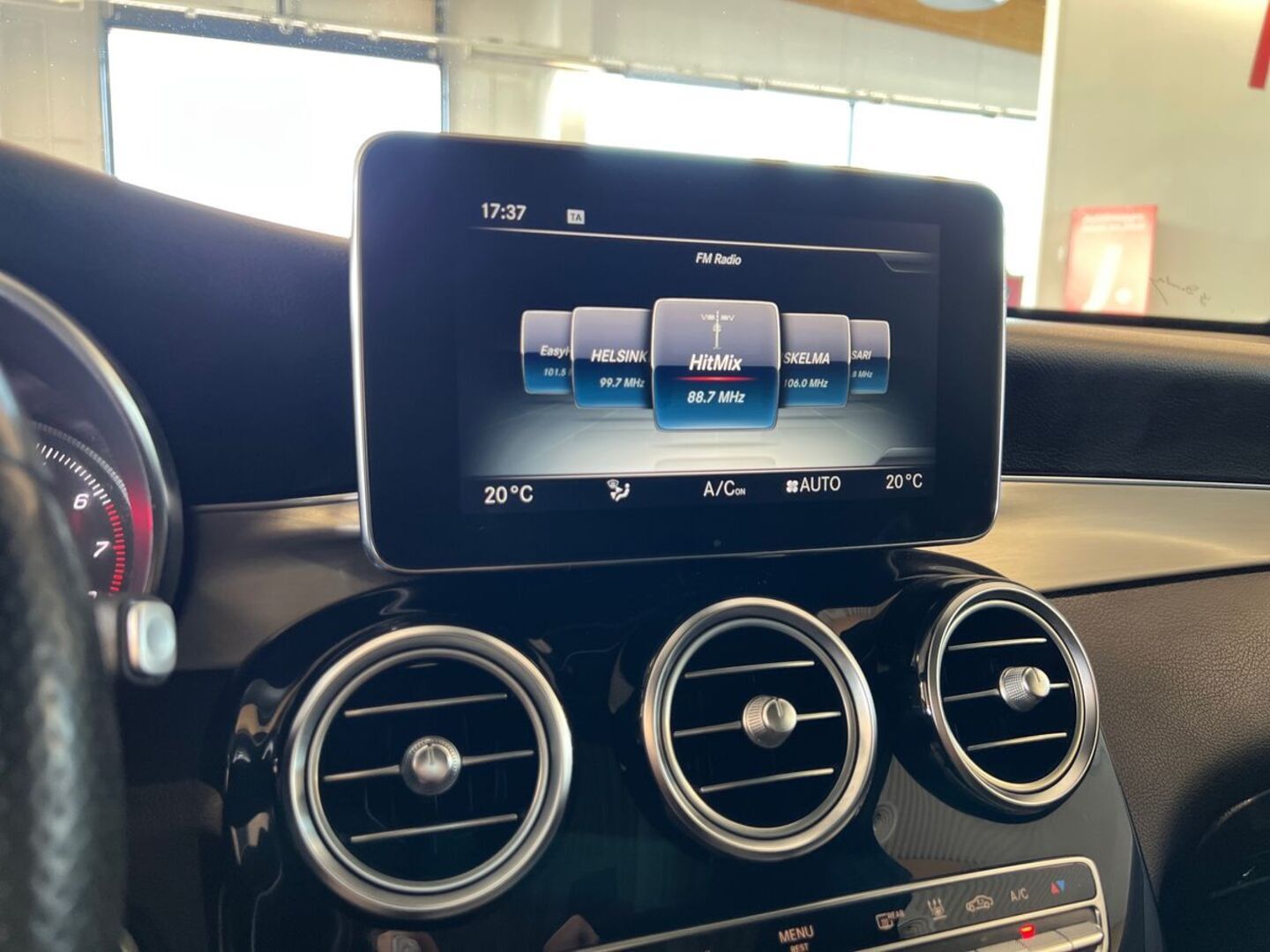 MERCEDES-BENZ GLC 2018