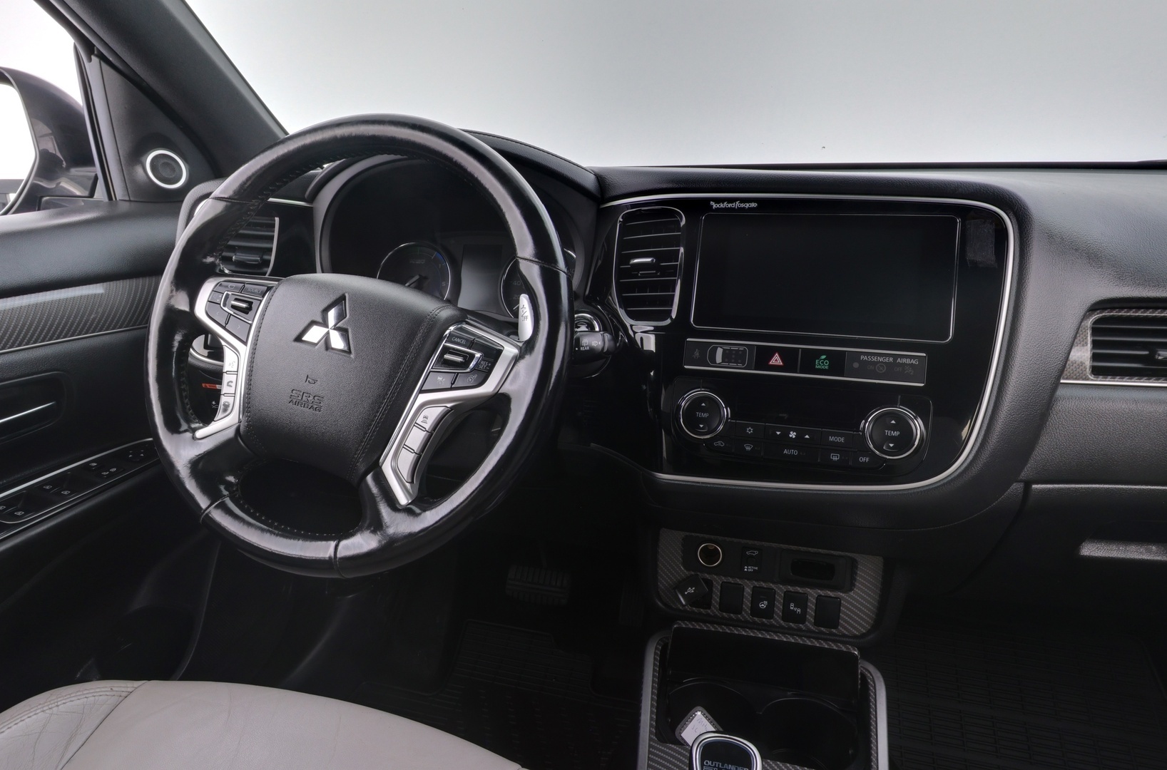 MITSUBISHI Outlander PHEV 2019