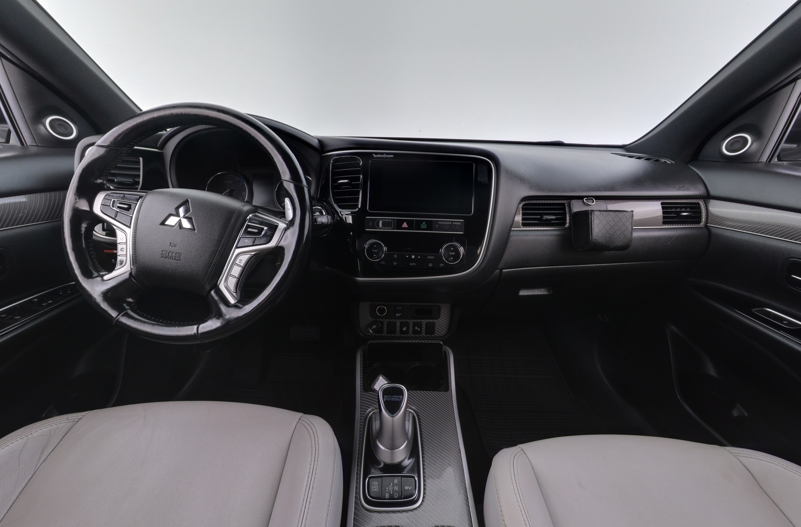 MITSUBISHI Outlander PHEV 2019