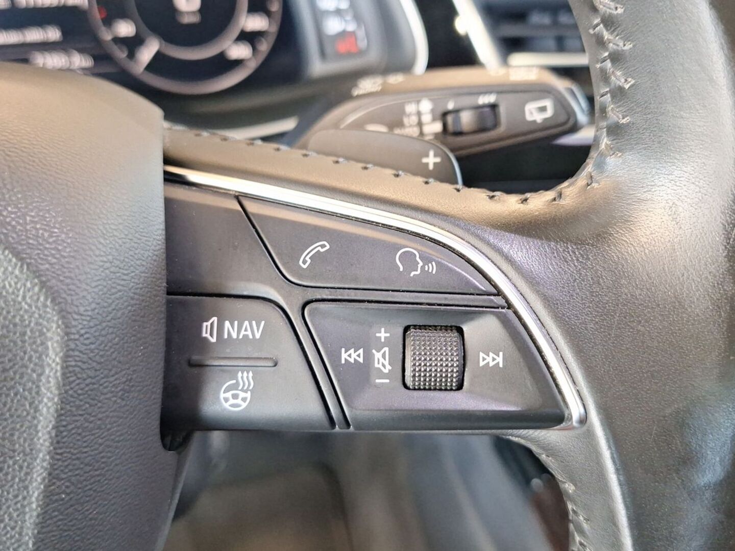 AUDI Q7 2016
