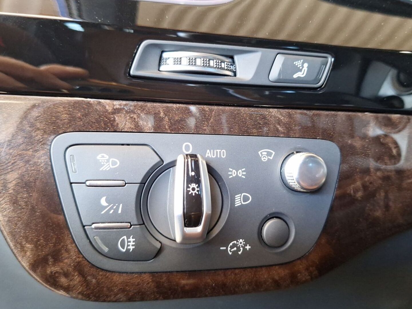 AUDI Q7 2016