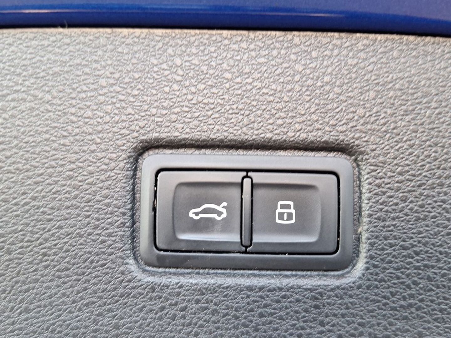 AUDI Q7 2016