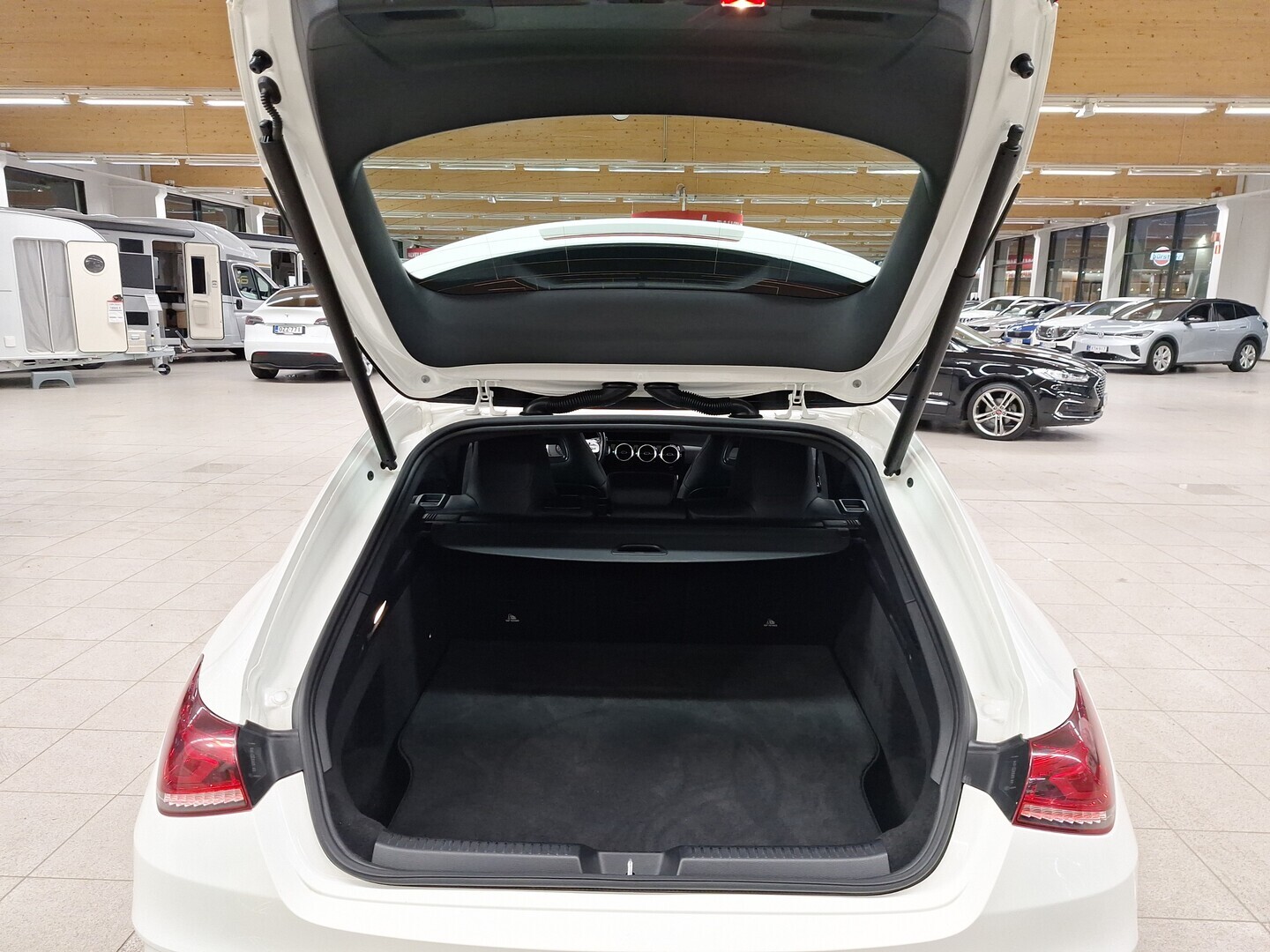 MERCEDES-BENZ CLA 2021