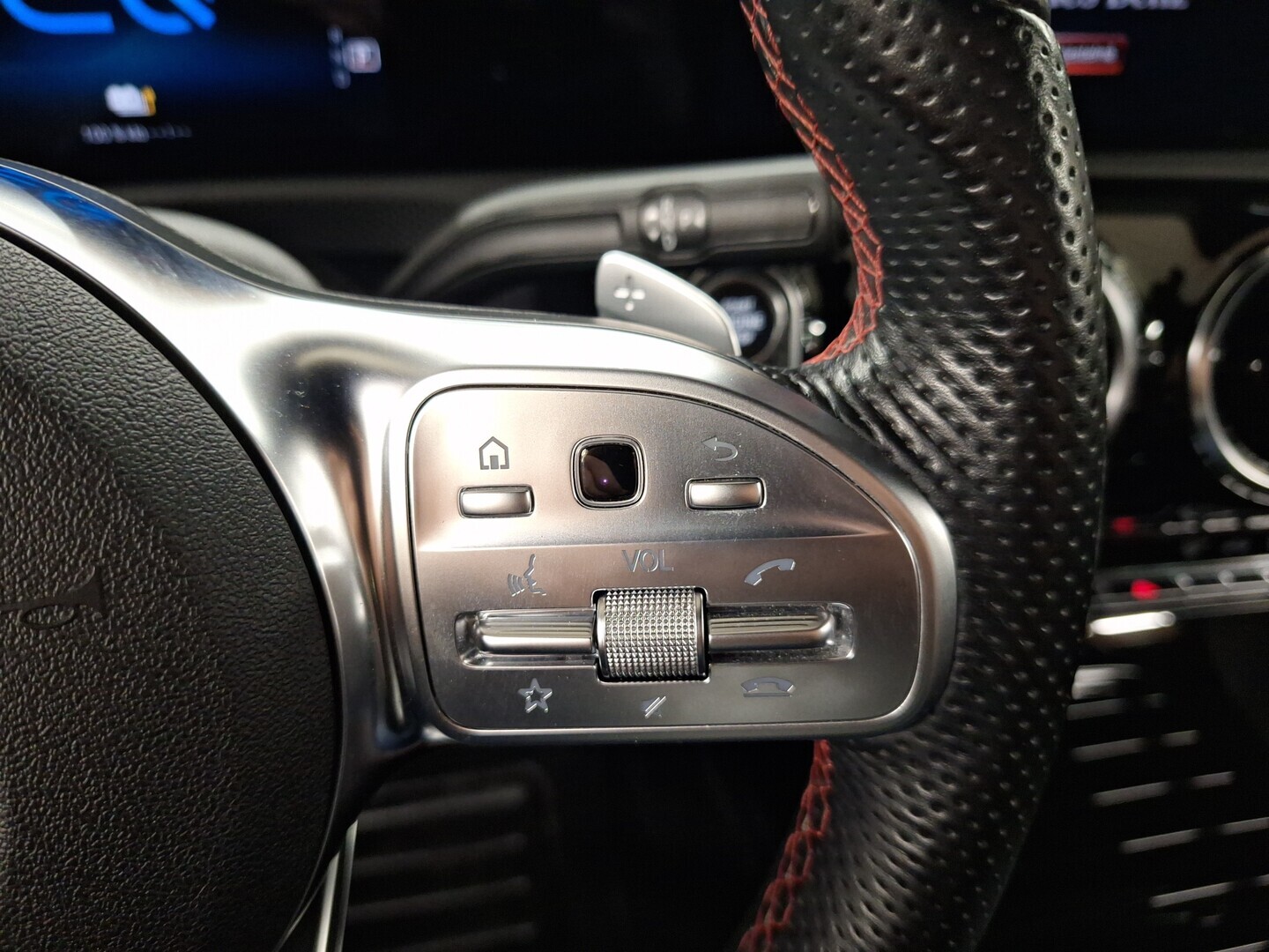 MERCEDES-BENZ CLA 2021