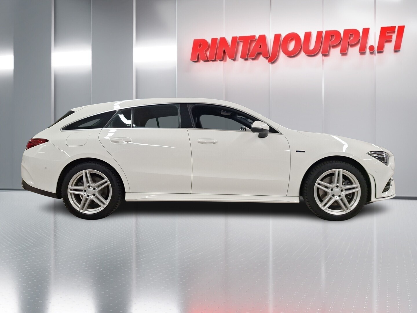 MERCEDES-BENZ CLA 2021